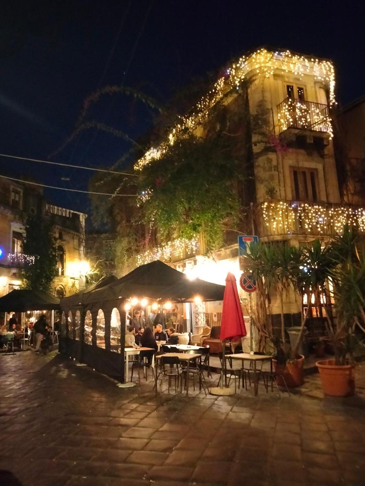 Etna Timeo Central Apartment In Baroque Building CTA Exteriör bild